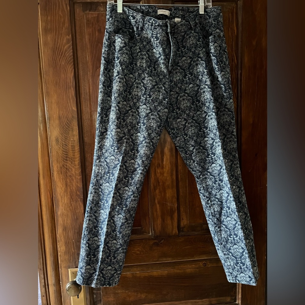 Cold water creek Natural fit floral straight leg jeans